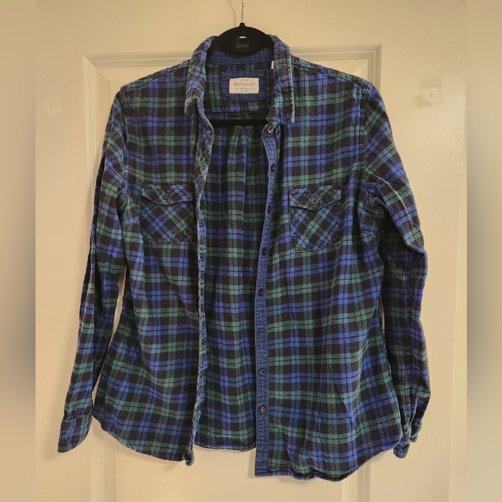 🌼3/$25🌼 Weatherproof Green & Blue Plaid Flannel Top